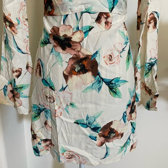 STONE COLD FOX Womens Ivory Cosmo SILK Floral GISELLE Wrap Dress 100% Silk - Picture 6 of 12